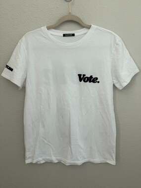 Talentless Vote Graphic T Shirt White Cotton Crew Neck Short Sleeve Size S